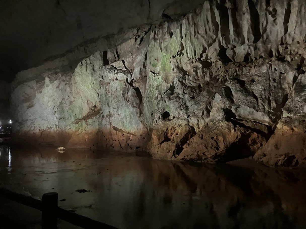 洞窟は真っ暗だし 私の愛(こえ)が響いて落ちつきますよね(威圧)【安眠用 R-15癒し音声/本編 3時間30分/ぐっぽり両耳耐久耳舐め特典付き 60分×2本】 サンプル画像 6